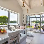 Casa de Férias Pärnu Jõe